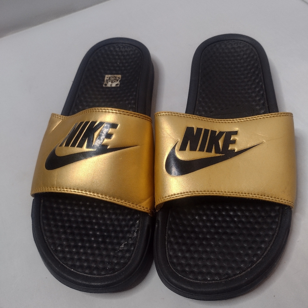 Nike Women's JDI Benassi Slides Sandals 10 Gold Black Swoosh Comfort A2